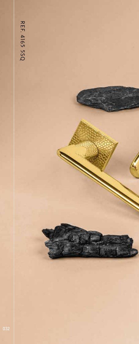 Ref. 4165, brushed brass
